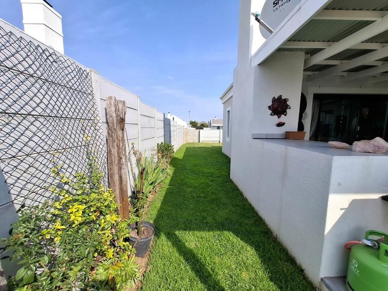 3 Bedroom Property for Sale in Sunningdale Western Cape